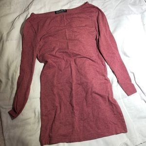 Long torso, half sleeve pinkish red  top